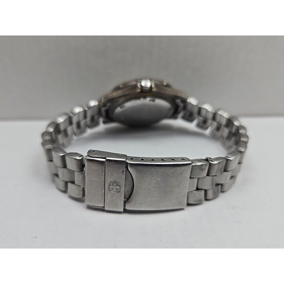 Swiss Military 0930663 100 m Quartz Field Watch White Dial Date New Battery 32mm - Picture 8 of 13